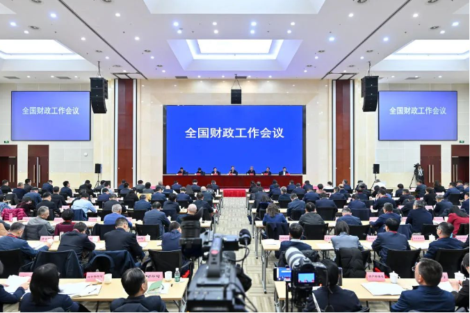 财政部副部长廖岷：更加积极的财政政策可期 主要体现在力度、效率、时机三个方面
