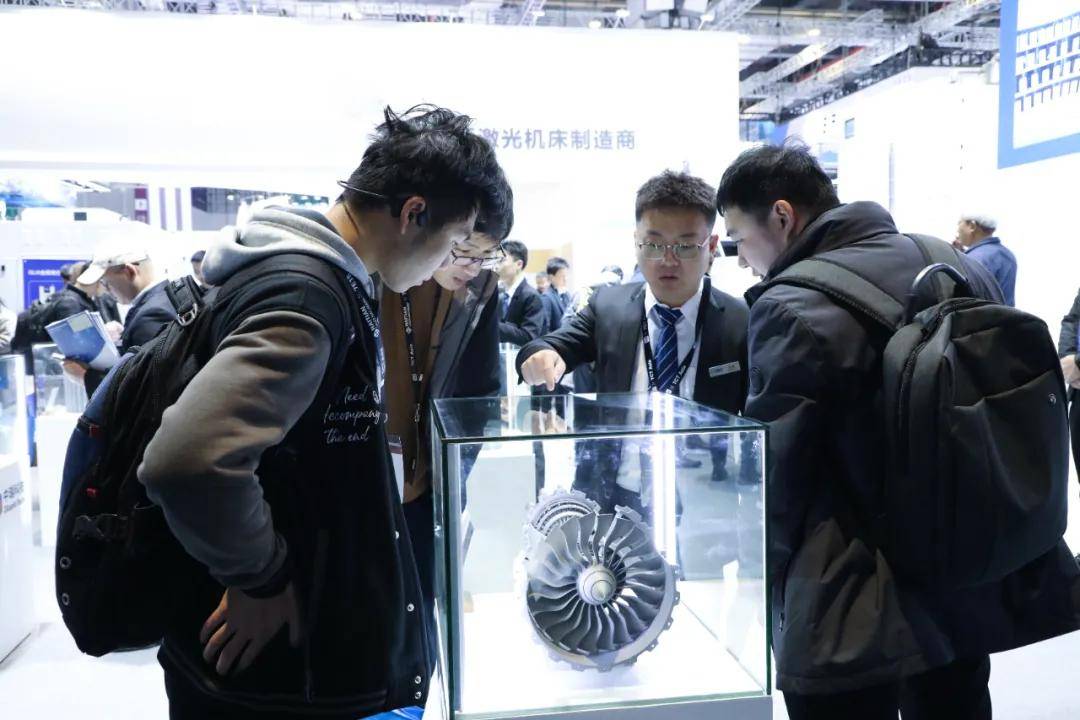 远洋集团：高等法院已将清盘呈请的首次聆讯日期定为9月11日